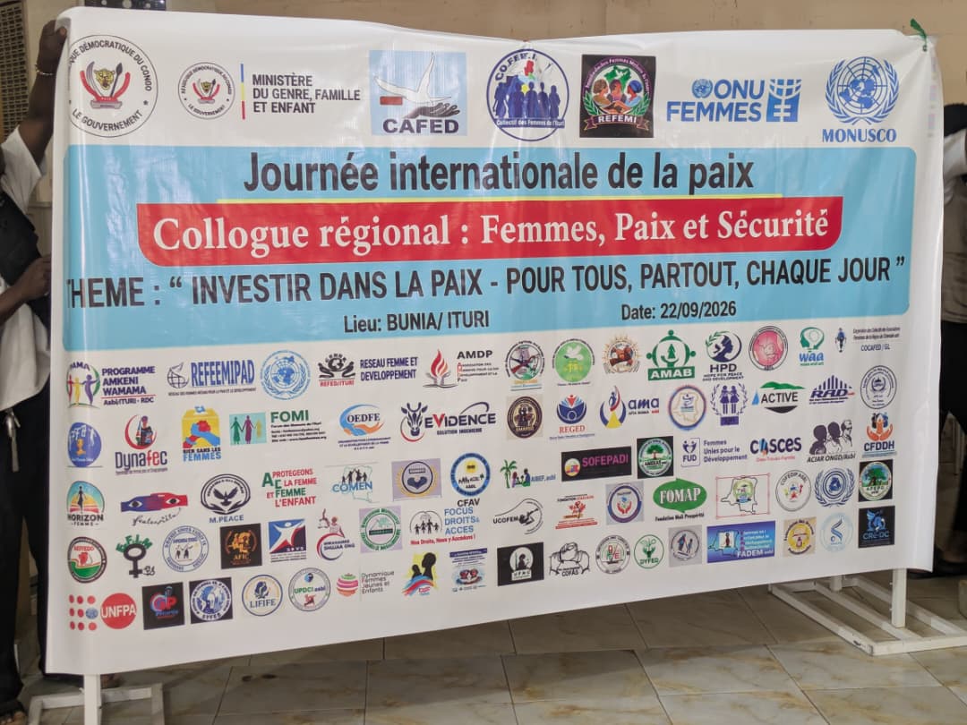 Bannière de la Journée internationale de la paix et du colloque régional Femmes, Paix et Sécurité à Bunia